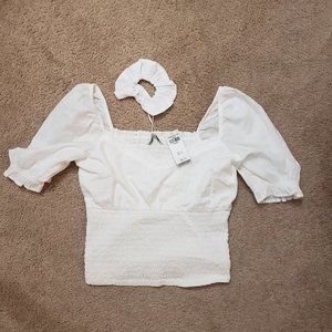 A&F Short-Sleeve Smocked Waist Top White  M NEW